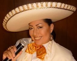 El Alma de México Brenda Cruz
