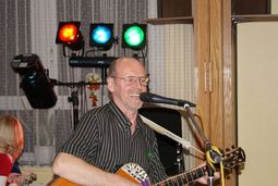 DJ Bibow Aleinunterhalter & Gitarrist