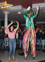 Show de Zanqueros / Animación