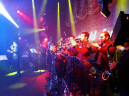 Hareld Leyra y su Orquesta de Salsa Cubana