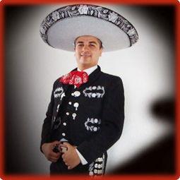 José González con Mariachi