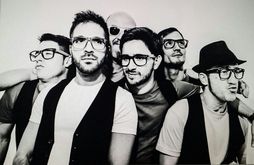 Orquesta Gafapasta, Versiones 