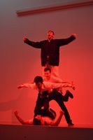 Be water my crew (Break Dance Company)