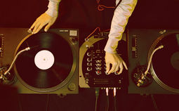 VINILO´S DISCOMOVIL