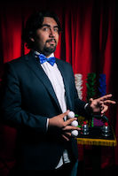 Gabriel Conejo: Mago y narrador
