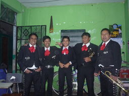 Mariachis Cristianos Renacer