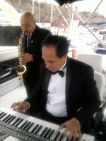 Duo musical Saxo y Teclado par