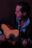  Alejandro Estrada 