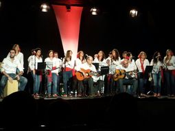 Grupo Rociero Aires de La Loma