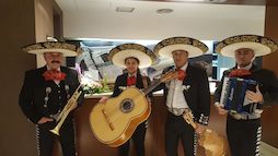 mariachis en valencia de Ruben