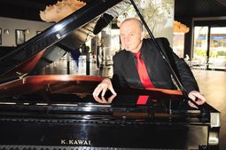 Elmar Gányi
