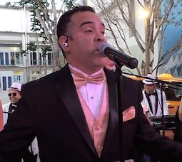 Luis Manuel El Más Versátil Artista!