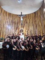 Estudiantina para serenatas y misas