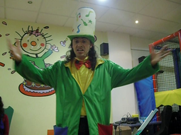 Cuenta cuentos musicales,animación de fiestas 