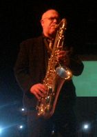 Saxofonista busca Trabajo
