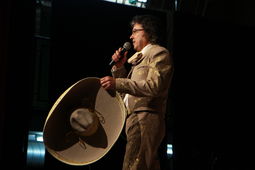 Fernando Marín: Ranchero Latino