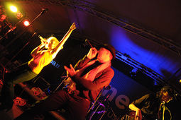online high energy music: Rock