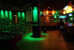 LOCAL PARA FIESTAS VILADECANS