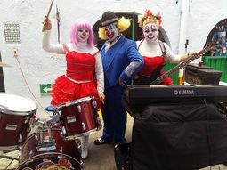 PAYASITOS MUSICALES VERSATIL M