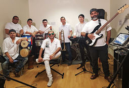 GRUPO MUSICA LATINA BARCELONA Carlos Pardo Palante
