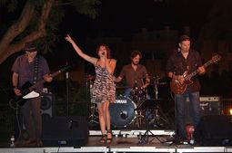 Tributo Woman
