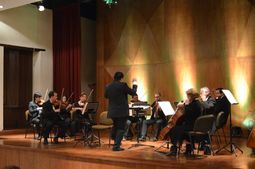 La Orquesta de Camara y Coro de Niños