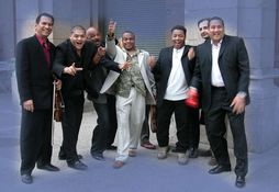 SALSA DE REYES