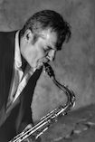SAXOFONISTA - ALFREDO CARLAVIL foto 2