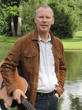 MIKE WEST foto 1