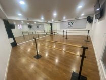 Salas/Aulas para clases, ensayos, presentaciones  foto 1